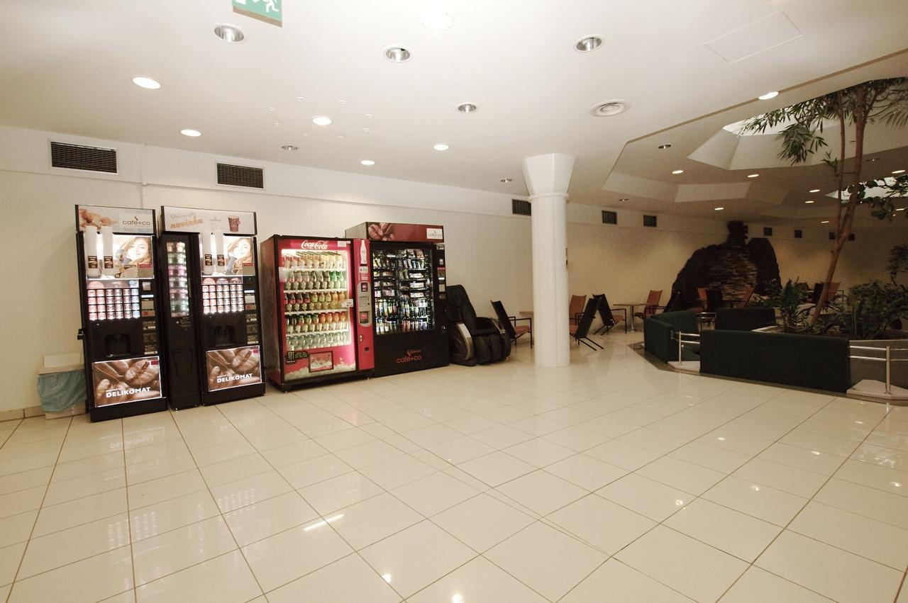 Kolej Akademie Hotel Бърно Екстериор снимка